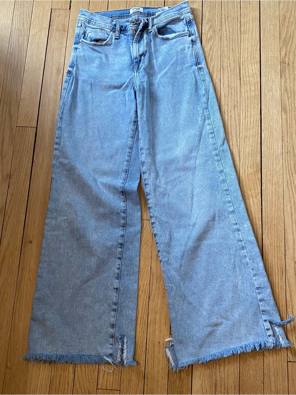 Kensie Jeans Women’s 4/ 27 Blue Denim Wide Leg Vintage Luxe Raw Hem RN# 120246